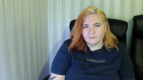 OlyaAndNetty online show from 12.18.25