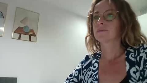 Snapshot of olyra11 chatting on 07.28.26 olyra11 online show from 07.28.26