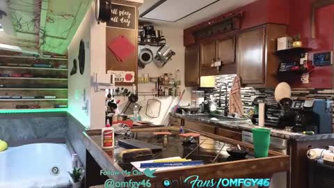 Snapshot of omfgy chatting on 01.29.25 Norm online show from 01.29.25