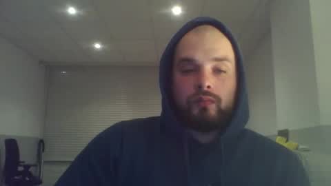 Snapshot of omgwhereim chatting on 01.09.25 omgwhereim online show from 01.09.25