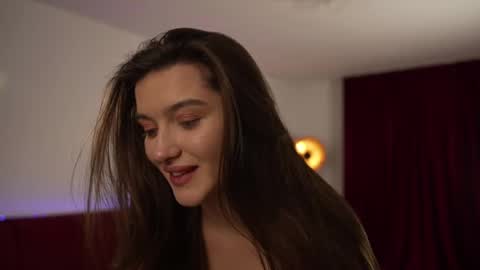    or    online show from 02.26.25