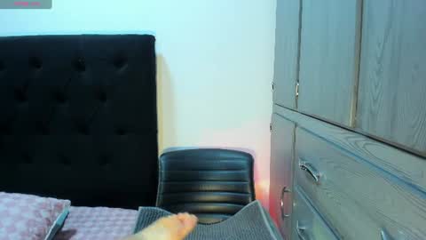 Violette online show from 07.08.26