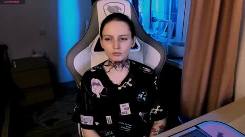 on_yxxx online show from 12.21.24