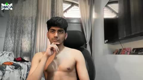 Snapshot of onarch chatting on 03.08.26 onarch online show from 03.08.26