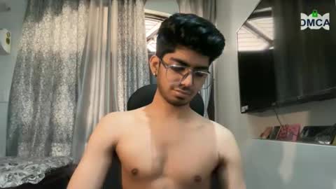 Snapshot of onarch chatting on 03.12.26 onarch online show from 03.12.26