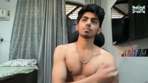 Snapshot of onarch chatting on 04.13.26 onarch online show from 04.13.26