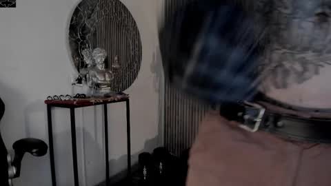 Snapshot of onceagain97_ chatting on 11.05.25 ... online show from 11.05.25