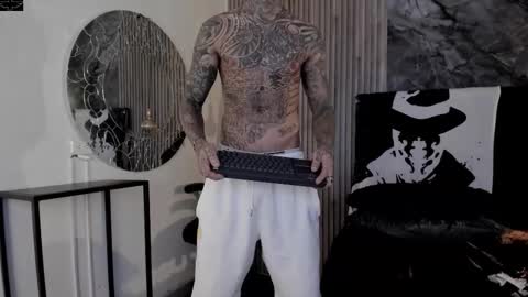 Snapshot of onceagain97_ chatting on 11.17.25 ... online show from 11.17.25