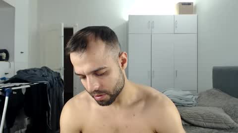 onebestlover online show from 12.02.25