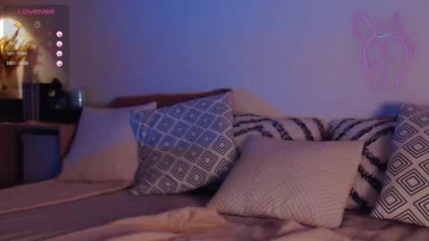  ONLINE   online show from 01.24.25