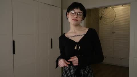 Snapshot of oneidahalla chatting on 03.27.26 ameli ameli a a a ameli Amelia online show from 03.27.26