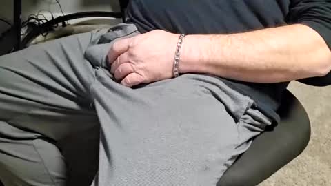 Snapshot of onelargecock0615 chatting on 12.06.24 Unpredictable online show from 12.06.24