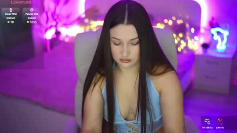 L A Y A online show from 10.06.25