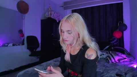 Snapshot of onemore_cum chatting on 02.27.25 YIN MIGUEL online show from 02.27.25