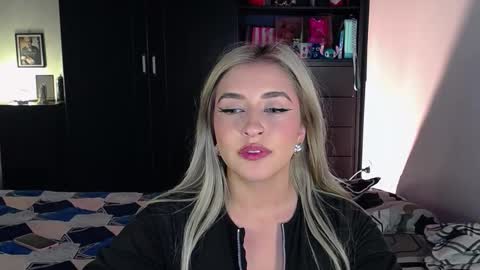 Snapshot of onemore_cum chatting on 02.26.26 YIN MIGUEL online show from 02.26.26