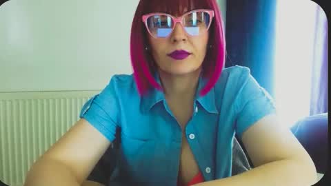 Snapshot of onemoreblonde chatting on 04.24.26 Nicol online show from 04.24.26