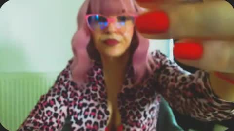 Snapshot of onemoreblonde chatting on 06.05.26 Nicol online show from 06.05.26