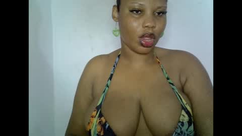 Snapshot of oneofdbestchubbygaloncb chatting on 05.07.26 oneofdbestchubbygaloncb online show from 05.07.26
