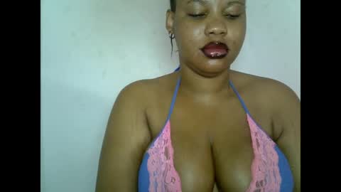 Snapshot of oneofdbestchubbygaloncb chatting on 05.28.26 oneofdbestchubbygaloncb online show from 05.28.26