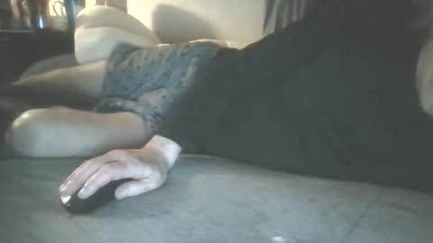 Snapshot of oneofmany66 chatting on 03.25.26 Oneofmany online show from 03.25.26