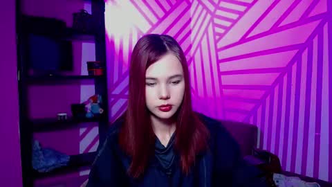 Snapshot of onessandra chatting on 10.30.25 onessandra online show from 10.30.25