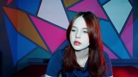 Snapshot of onessandra chatting on 11.24.25 onessandra online show from 11.24.25