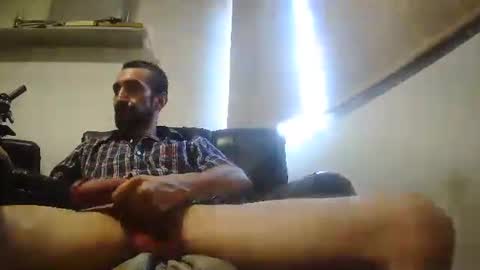 Snapshot of onfirebigman chatting on 02.25.25 Giorgeo Armani online show from 02.25.25