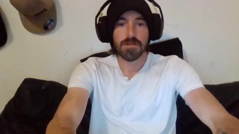 Snapshot of oniyoshiken chatting on 09.18.25 oniyoshiken online show from 09.18.25