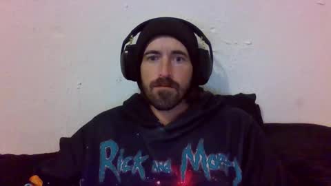 Snapshot of oniyoshiken chatting on 10.13.25 oniyoshiken online show from 10.13.25