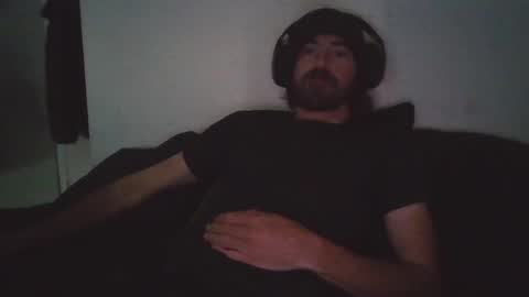 Snapshot of oniyoshiken chatting on 10.17.25 oniyoshiken online show from 10.17.25