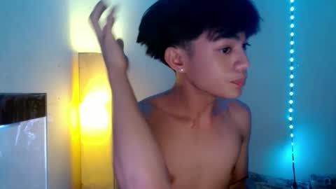 Snapshot of only_mau chatting on 09.23.25 MAU online show from 09.23.25