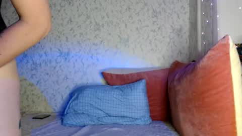 Snapshot of only_ubutterfly chatting on 06.22.26 Amalia online show from 06.22.26
