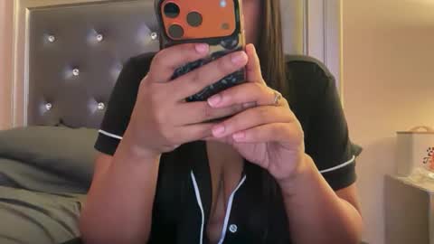 onlyinurdreams00 online show from 02.03.26