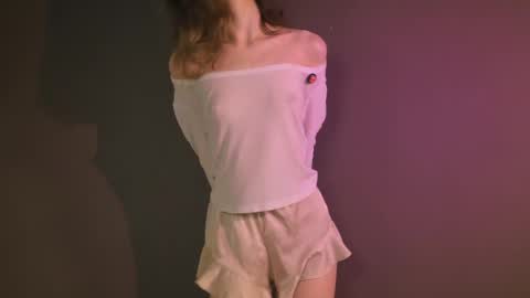  JETT  online show from 05.06.26