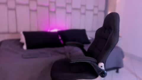 Michelle online show from 03.08.26