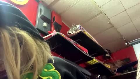 onlyoralllee online show from 12.14.24