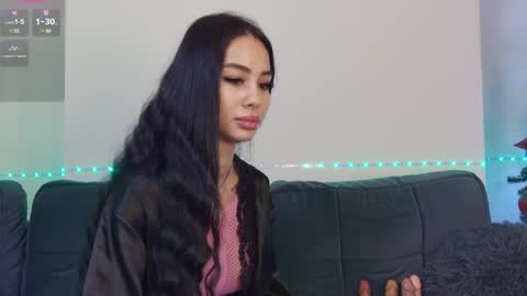 Snapshot of onlyxandra7 chatting on 12.04.24 Xandra online show from 12.04.24