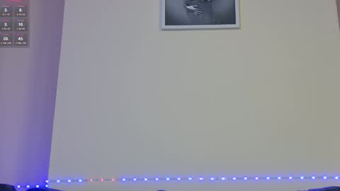 Snapshot of onlyxandra7 chatting on 02.06.25 Xandra online show from 02.06.25