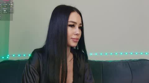 Snapshot of onlyxandra7 chatting on 02.24.25 Xandra online show from 02.24.25