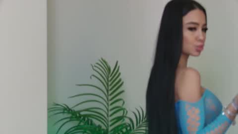 Snapshot of onlyxandra7 chatting on 02.25.25 Xandra online show from 02.25.25