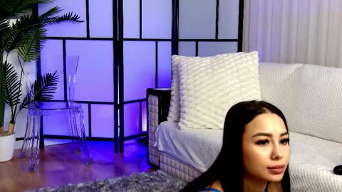 Snapshot of onlyxandra7 chatting on 11.16.25 Xandra online show from 11.16.25