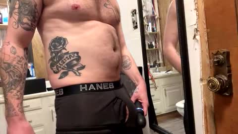 Snapshot of ontharise34 chatting on 03.19.26 ontharise34 online show from 03.19.26