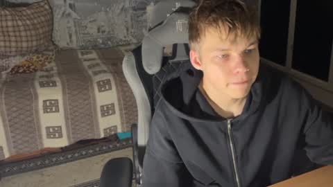 Snapshot of oofcblesssexx chatting on 12.09.24 bless god online show from 12.09.24