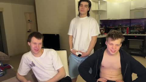 Snapshot of oofcblesssexx chatting on 12.29.24 bless god online show from 12.29.24