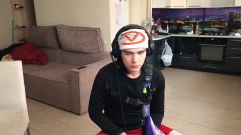 Snapshot of oofcblesssexx chatting on 02.21.25 bless god online show from 02.21.25