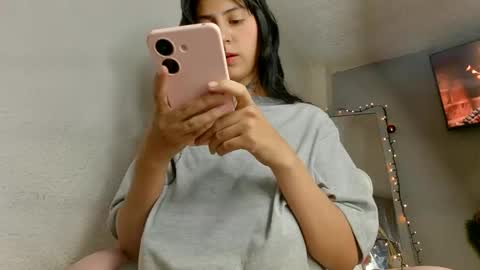 Snapshot of oohjuanitaa chatting on 12.30.24 juanita online show from 12.30.24