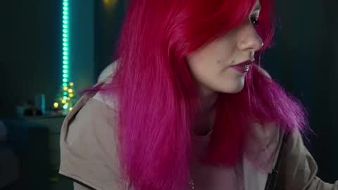 Hannah online show from 12.17.25