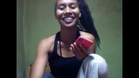 oolyette online show from 09.08.25