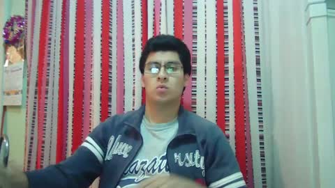 oomaurooo online show from 12.23.24