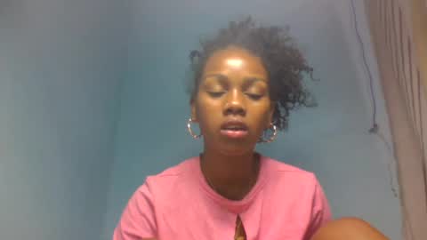 Snapshot of oooorazanasoa chatting on 07.17.26 oooorazanasoa online show from 07.17.26